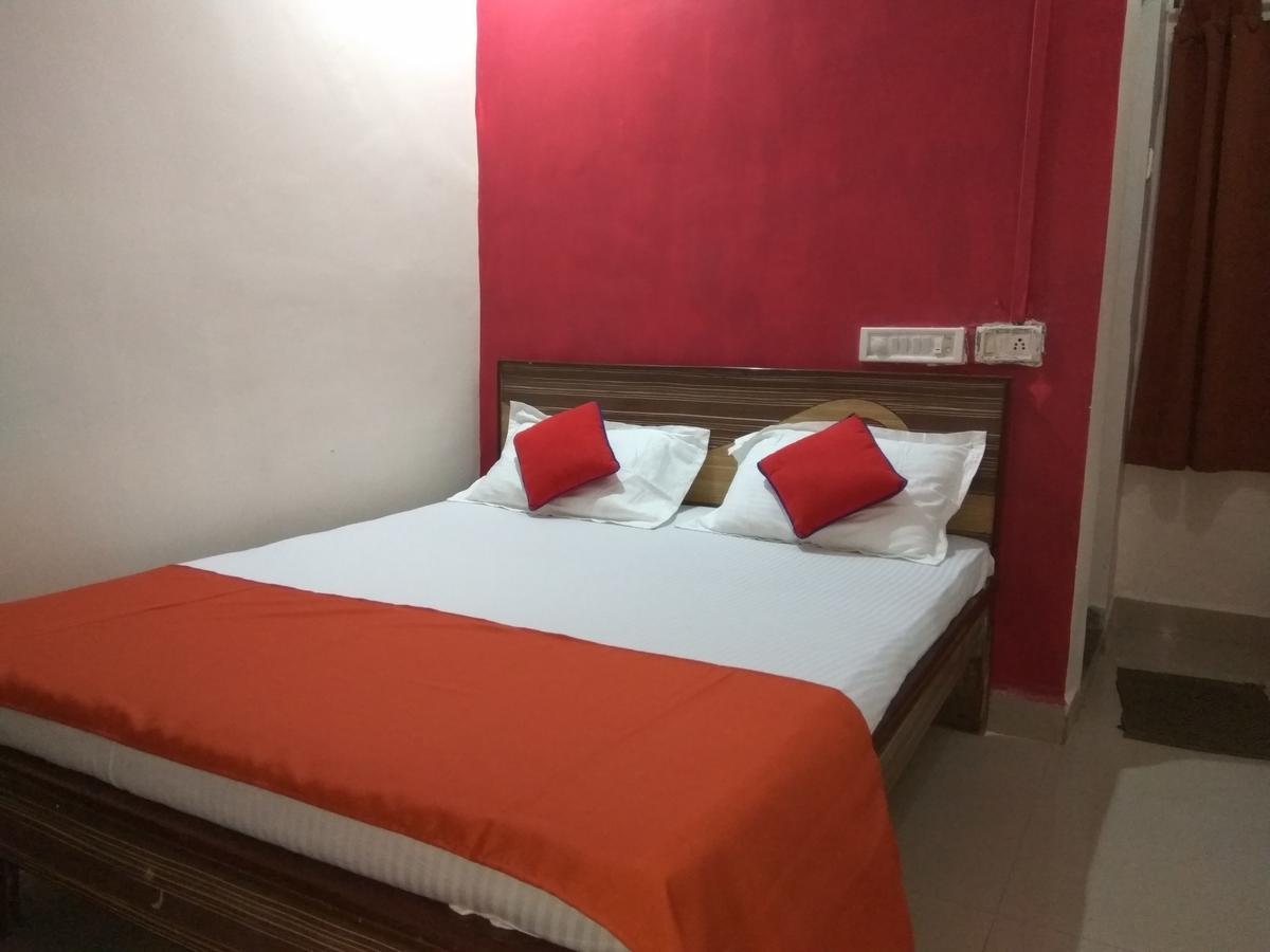 Hotel Shiva Панвел Екстер'єр фото